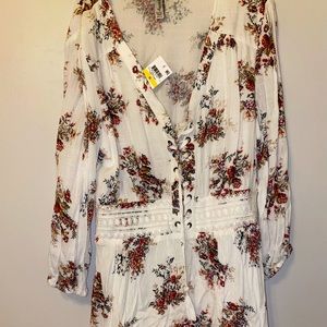 White long sleeve dress